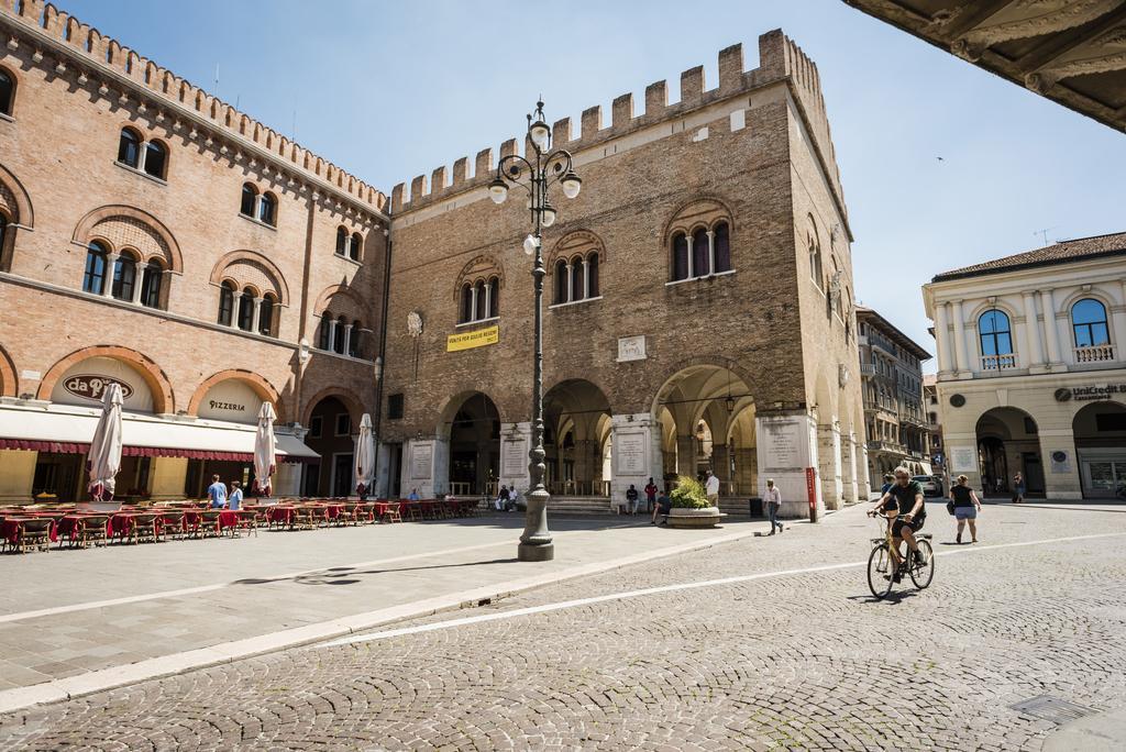 Myplace Piazza Dei Signori Apartments Тревизо Екстериор снимка
