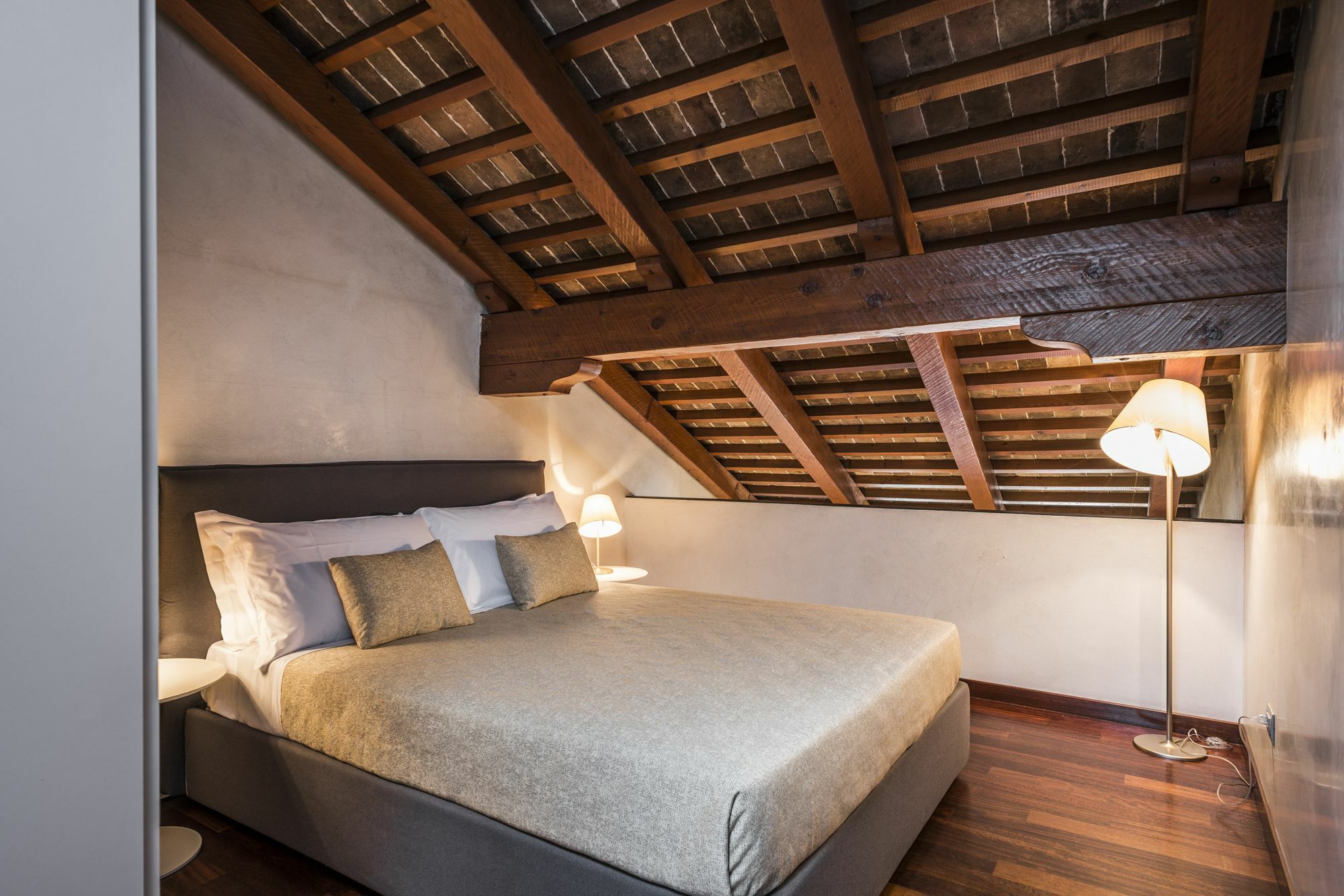 Myplace Piazza Dei Signori Apartments Тревизо Екстериор снимка